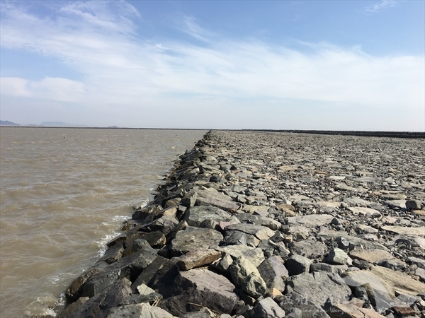 温州浅滩二期（南堤）促淤堤工程